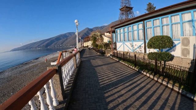 Черное море пляж набережная зимой [Абхазия Гагра Новая Гагра 7] смотреть онлайн