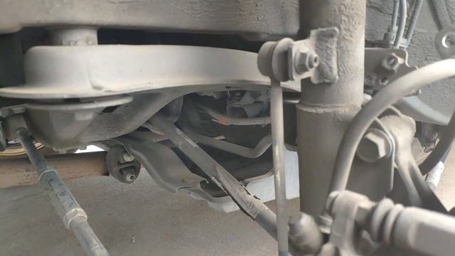 Toyota Camry 40 Замена заднего амортизатора/стоек How To Replace Rear Struts Shock 06-11Toyota Camr