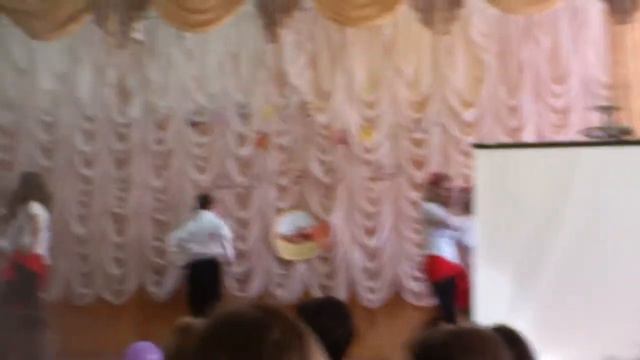 6 класс ,,8 Марта" смотреть онлайн