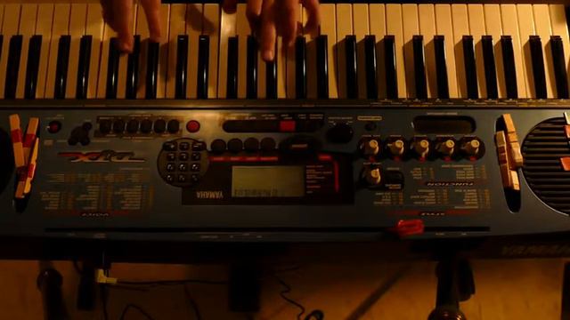 GRACIOUS SNOWFALL use of sound: 160 epiano1 / SANDPUPPY REINVENTING Yamaha Djx смотреть онлайн