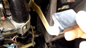 Болтается руль .Регулируем фиксатор руля Газель.