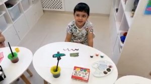 Музыкальное занятие в старшей логопедической группе"Рисуем музыку"