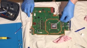 PS4 PRO: Разборка и модернизация