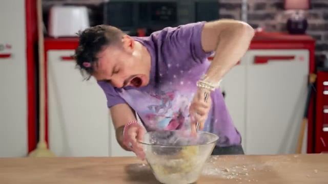 TUTO CREPES смотреть онлайн
