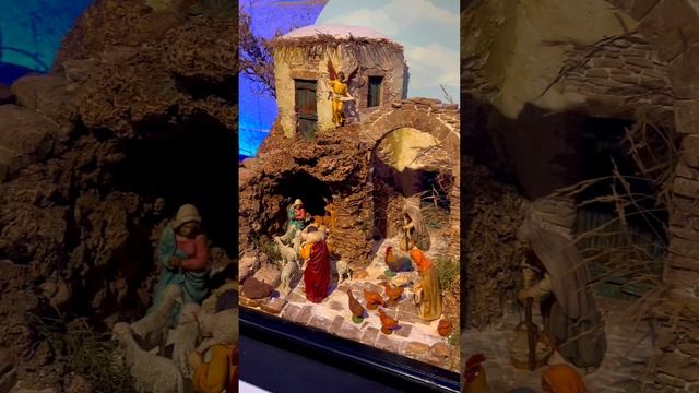 Вы когда-нибудь видели такую выставку? ?Столько труда вложено,просто невероятно ??