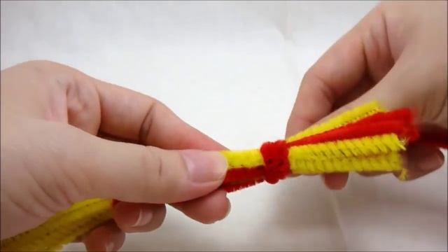 Pipe Cleaner Craft - Hibiscus Flower смотреть онлайн