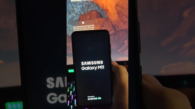 Android 13 AOSP running on Galaxy M11 using DSU Sideloader смотреть онлайн