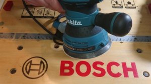 Эксцентриковая шлифмашина Makita BO5041K.