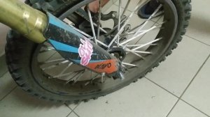 Как снять переднее колесо с ПИТБАЙКА | How to remove the front wheel from a pitbike.