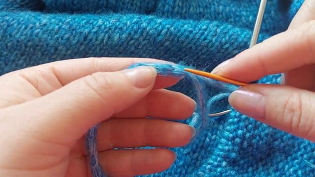 Как соединить нити при вязании БЕЗ УЗЛОВ | Простой и легкий метод | Perfect Connection of yarns смотреть онлайн