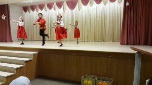 танец Выйду на улицу