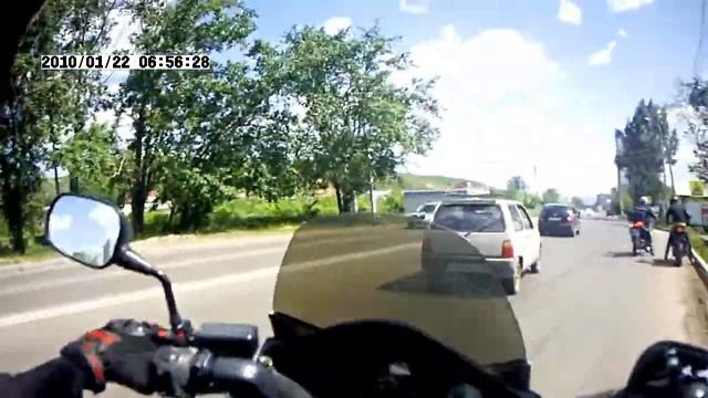 Копия видео "Зачем Мотобату два экипажа" смотреть онлайн