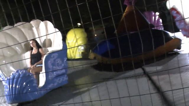 Аттракцион большие Чашки смотреть онлайн