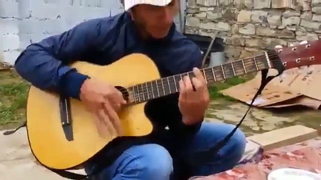 Я решил жениться в 18лет. Исполняет на уровне,. ТОП под гитару смотреть онлайн