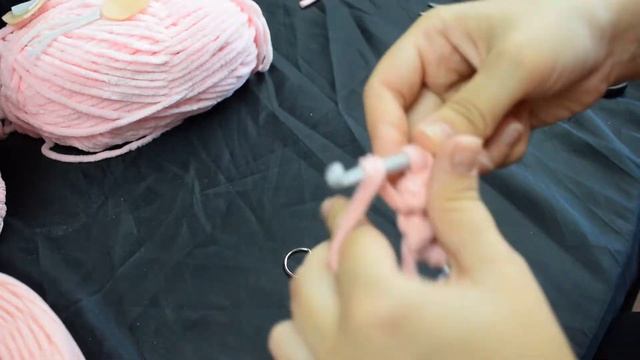 Часть 2: мастер-класс по вязанию Сумочки-Корзинки Котик!!! смотреть онлайн