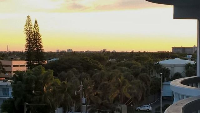 Pompano Beach Pompano Beach Story смотреть онлайн