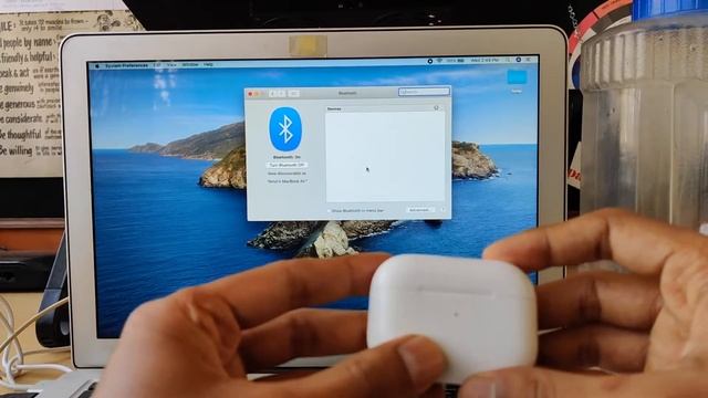 Airpods kaise connect kare iphone ya macbook se | How to Connect Airpods to Macbook in Hindi смотреть онлайн