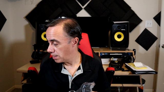 Presonus Faderport Unboxing (#Sweetwater #NewGearDay) смотреть онлайн