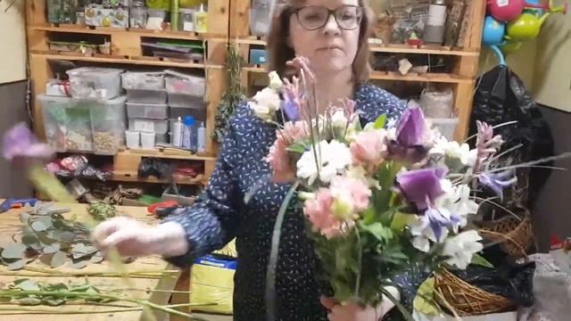 Сюрприз для цветочника | Какие цветы любят те, кто с ними работает смотреть онлайн