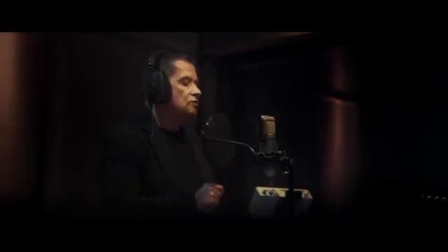 Бурунов поёт