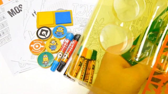 Despicable Me Stamp & Stencil Activity Set - Minions Fan Art Roller Stamps смотреть онлайн