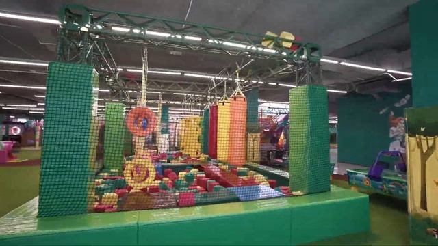 ZUMMA Kids -- Cамый масштабный развлекательный парк Санкт-Петербурга для всей семьи!