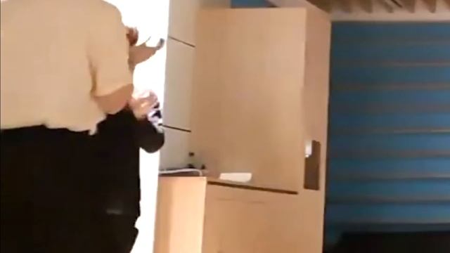 Hyunjin Can't Vlive In Peace