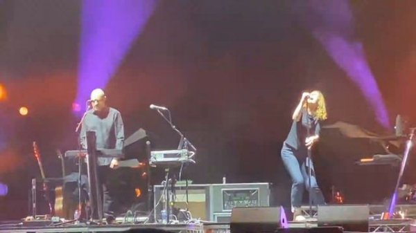 ALISON MOYET “LOVE RESURRECTION “