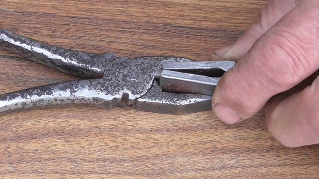 ЛУЧШЕЕ ИЗОБРЕТЕНИЕ ДЛЯ ПЛОСКОГУБЦОВ своими руками!!! смотреть онлайн