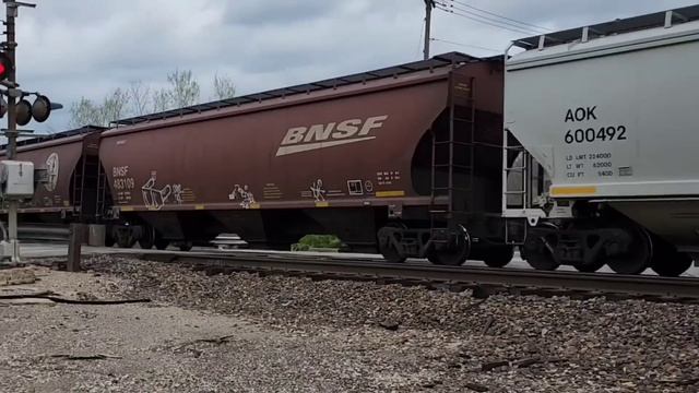 INSANE SPEEDS ON THE TRANSCON! Train action with fast trains, bonnets, CPKC, meets, geo train & mor смотреть онлайн