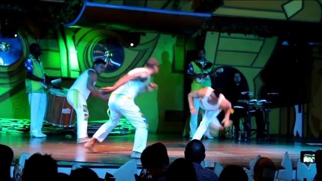 Brazil - Foz do Iguaçu - Dance show смотреть онлайн