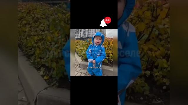 Милый малыш рассказывает стих о Папе) смотреть онлайн