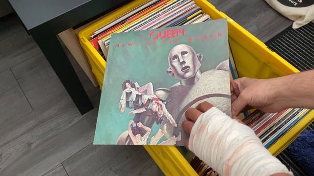 Опять ящик Виниловых пластинок смотреть онлайн