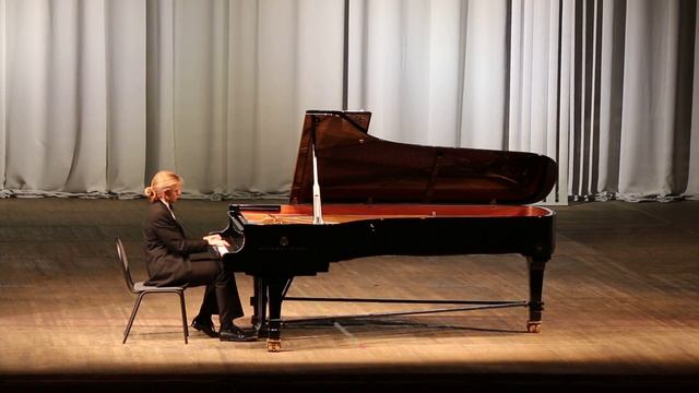 Люди и музыка. Марко Браулин (фортепиано) Полонез №2 (Ф.Лист) смотреть онлайн