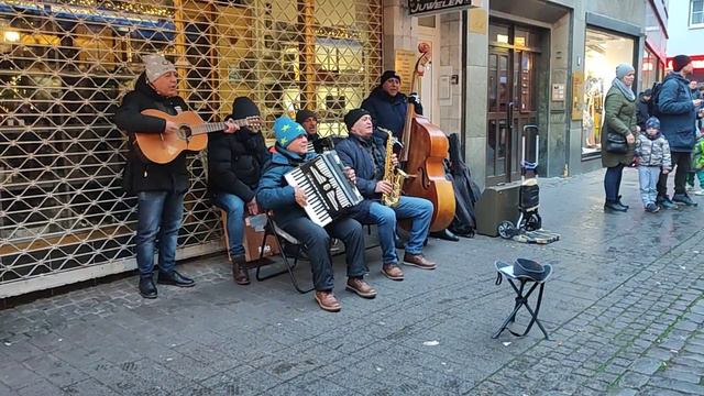 Музыка Счастливого Рождества смотреть онлайн