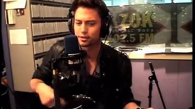 Jackson Rathbone and Nicola Peltz (Part 2) смотреть онлайн