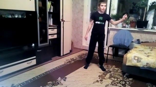 КАК НАУЧИТСЯ ХОДИТЬ НА РУКАХ ЗА 3 НЕДЕЛР