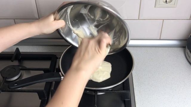 КАК ПРИГОТОВИТЬ ПИЦЦУ НА СКОВОРОДЕ ЗА 5 МИНУТ? Ленивая, без выпечки, быстрая, на завтрак смотреть онлайн