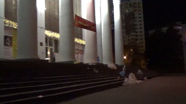 Саратов. Мусор у ДК Россия смотреть онлайн