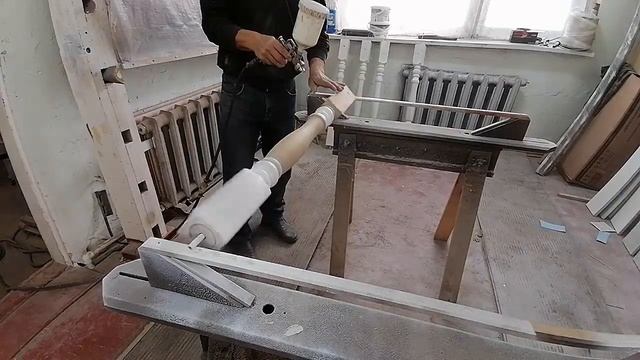 ВЕСЁЛАЯ покраска ограждения лестницы смотреть онлайн