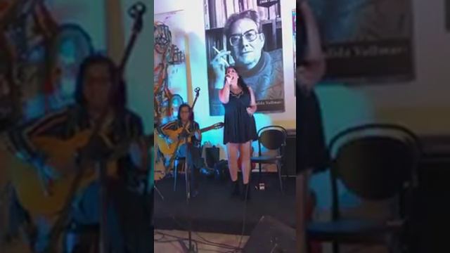 bailando con tu sombra éxito total Abel Pintos. ( Cover Erika Gutierrez ) смотреть онлайн