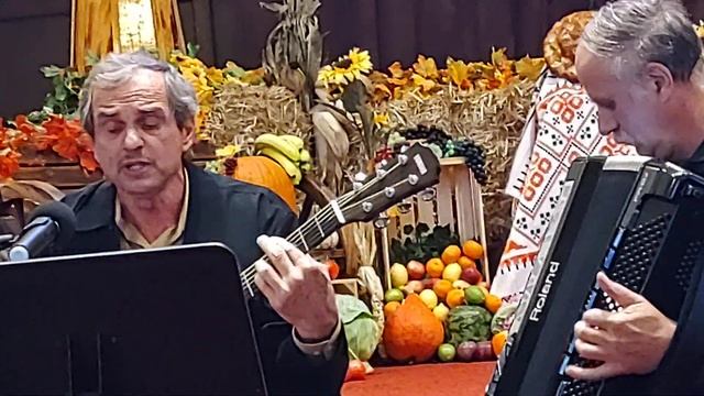 ПОД ГОРОЙ СМОКОВНИЦА - играют Сергей Акинин и Виктор Белогуров - Филадельфия 12 ноября 2023 г. смотреть онлайн