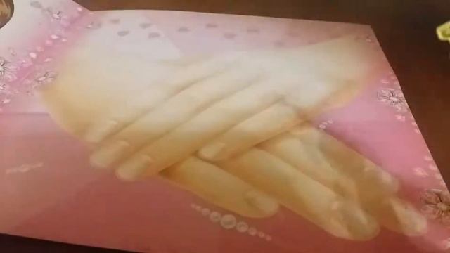 Делаю макияж и маникюр девочке из Журнала с наклейками Школа красоты Гламур смотреть онлайн