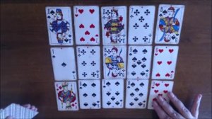КАКИЕ ЧУВСТВА ОН СЕЙЧАС ИСПЫТЫВАЕТ? ГАДАНИЕ НА ИГРАЛЬНЫХ КАРТАХ.