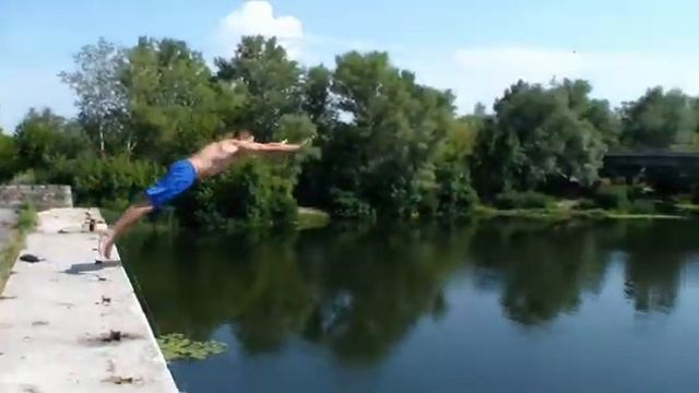 Затяжное сальто с разбега с 7метров