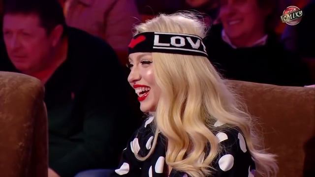 Надя Дорофеева из ВРЕМЯ и СТЕКЛО спела ШАНСОН и порвала Лигу Смеха до слез смотреть онлайн