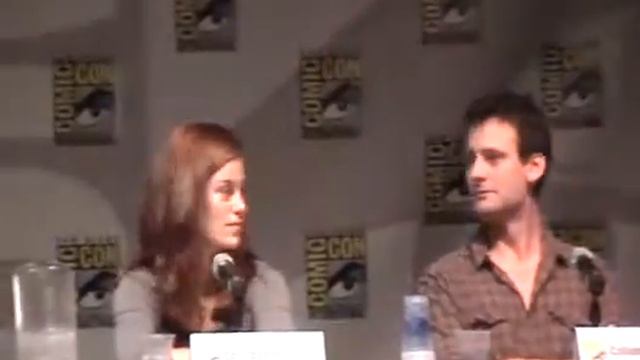 Smallville DC Comic Convencion 2009 Tom Welling, Allison Mac, Erika durance, Cast Part 3 смотреть онлайн