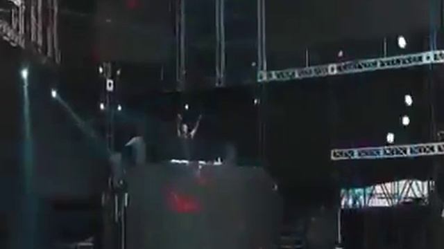 Миньоны атакуют) смотреть онлайн