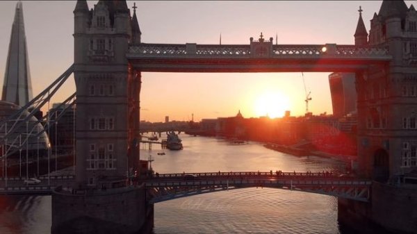 TOWER BRIDGE, LONDON!! 4K
