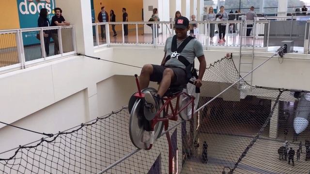 CALIFORNIA SCIENCE CENTER - LOS ANGELES смотреть онлайн
